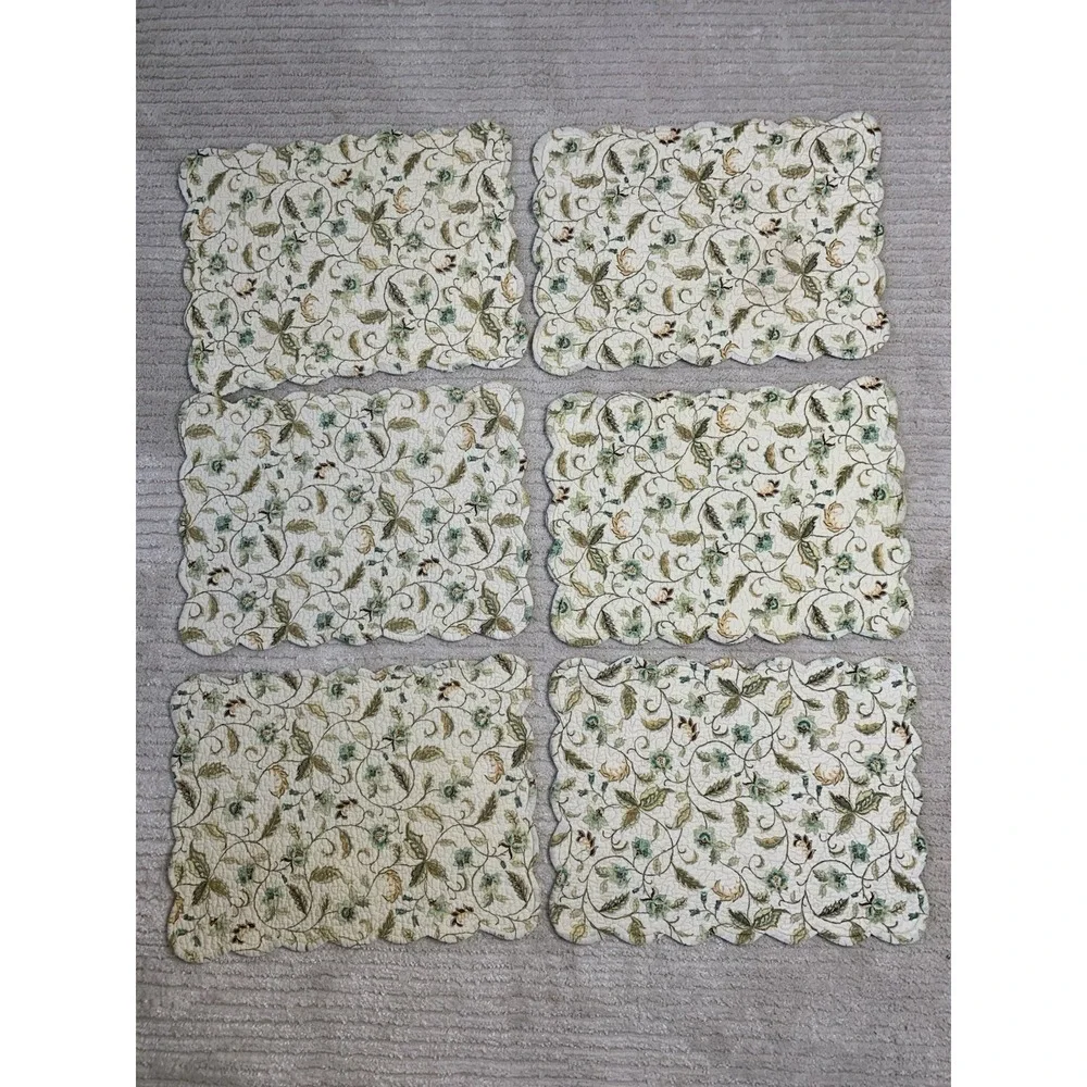 C&F Enterprises Cotton Placemats Set 6 Scalloped Quilted Floral Reversible